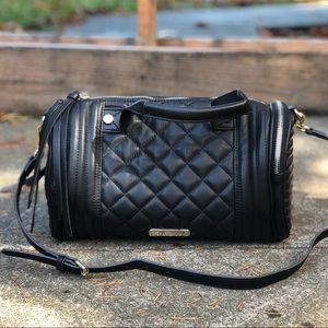 Steve Madden PEYTON Quilted Barrel Bag in Black